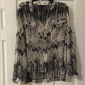 White House Black Market Black and Cream Patterned Blouse